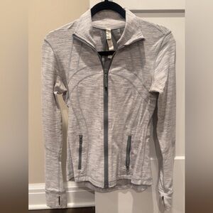 Lululemon grey/white lululemon define jacket zip up | size 6